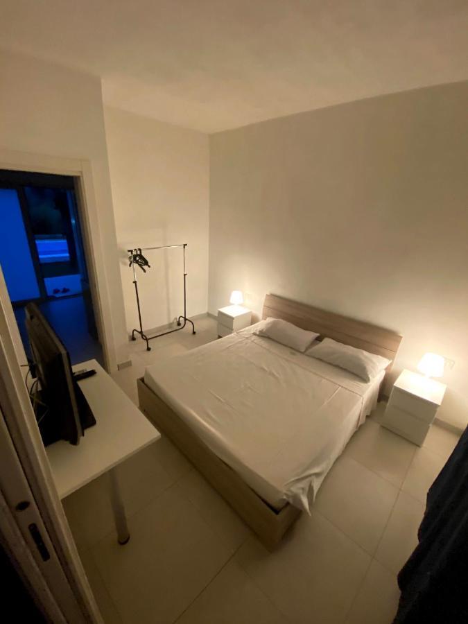 Casa Vacanza Le Tre Palme Apartment ฟลอริเดีย ภายนอก รูปภาพ