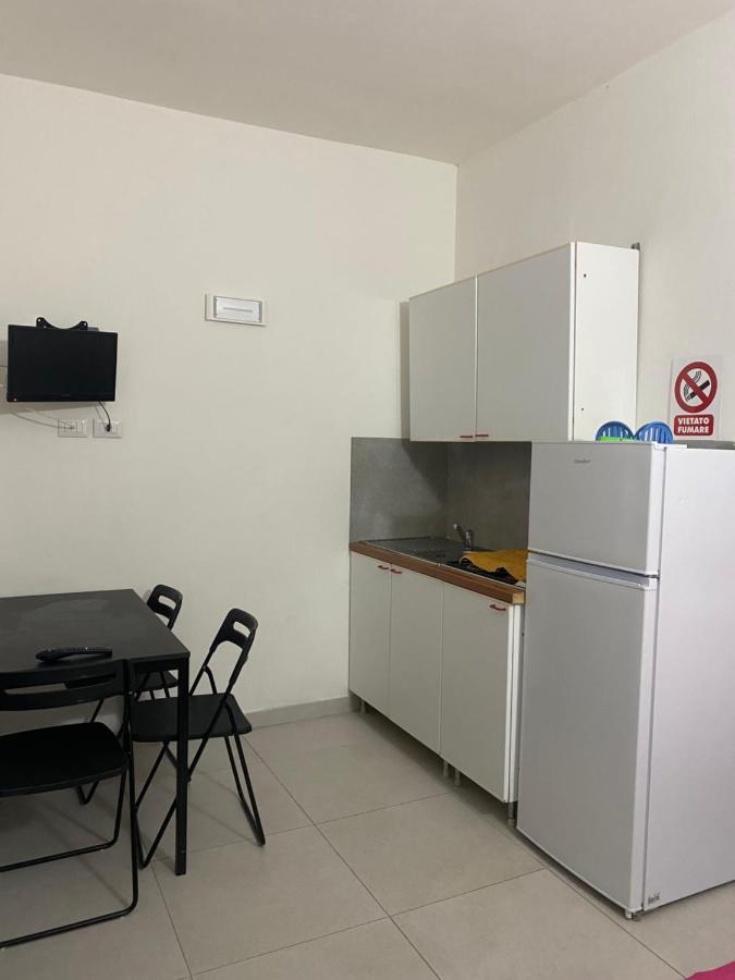 Casa Vacanza Le Tre Palme Apartment ฟลอริเดีย ภายนอก รูปภาพ